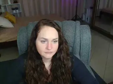 Chorna-Rouse  live sex cam