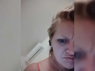 IrishGoddess  live sex cam