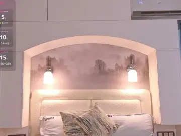 KaiaNostis  live sex cam