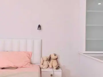 KaiaNostis  live sex cam