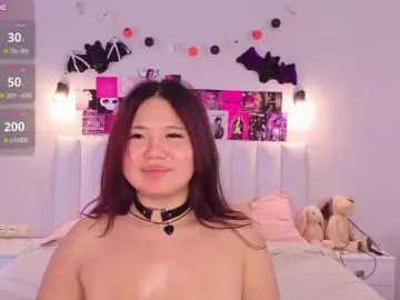 KaiaNostis  live sex cam