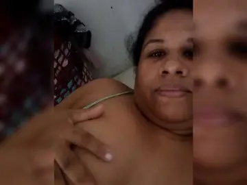 Luisjoha  live sex cam
