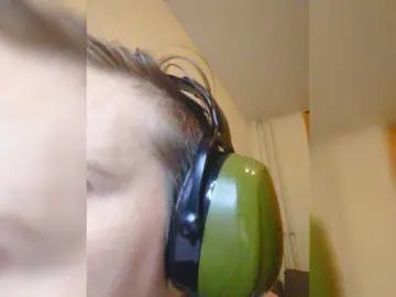 MagrettaXX  live sex cam