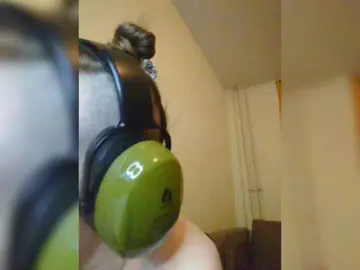 MagrettaXX  live sex cam