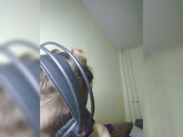MagrettaXX  live sex cam