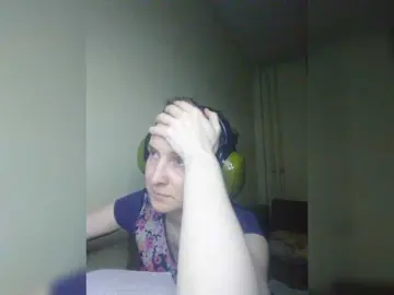 MagrettaXX  live sex cam
