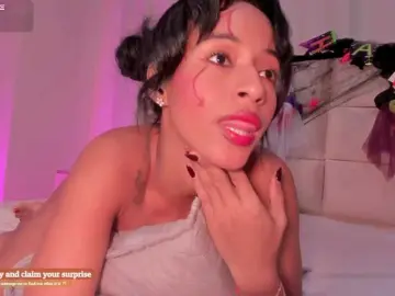 Melany-8  live sex cam