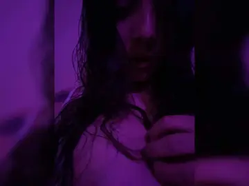 Nadia2769  live sex cam