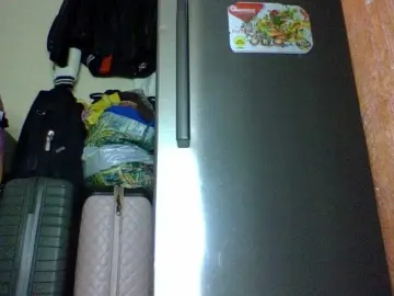 Roshan25  live sex cam