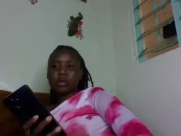Roshan25  live sex cam