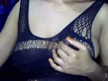 Lima11  live sex cam