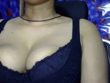 Lima11  live sex cam