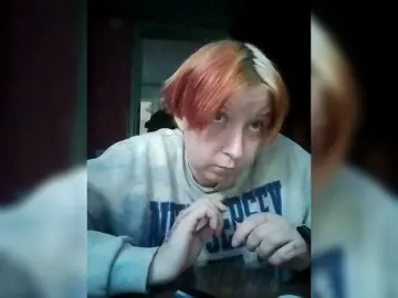 Anna-sexs2  live sex cam