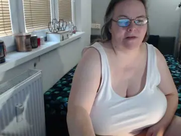 Bessy123  live sex cam