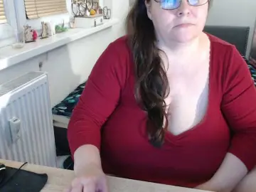 Bessy123  live sex cam