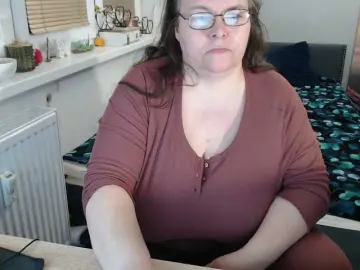 Bessy123  live sex cam