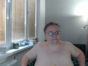 Bessy123  live sex cam