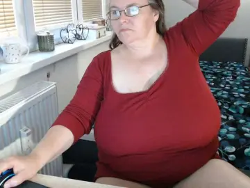 Bessy123  live sex cam