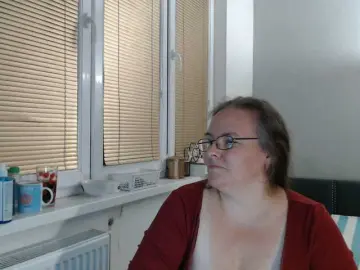 Bessy123  live sex cam