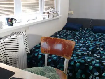 Bessy123  live sex cam