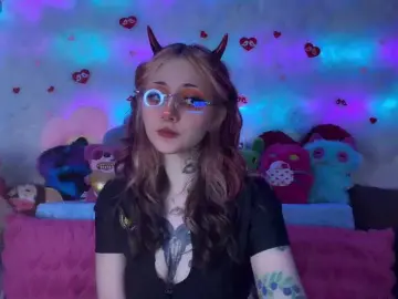 Devil-Baby  live sex cam