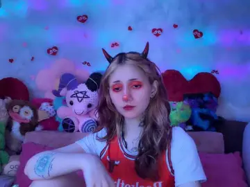 Devil-Baby  live sex cam