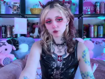 Devil-Baby  live sex cam