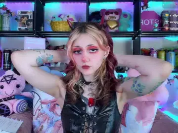 Devil-Baby  live sex cam