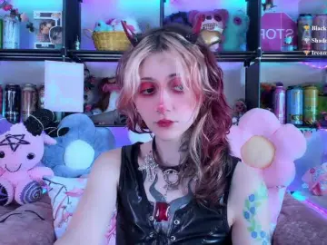 Devil-Baby  live sex cam
