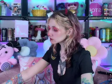 Devil-Baby  live sex cam