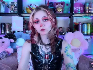 Devil-Baby  live sex cam