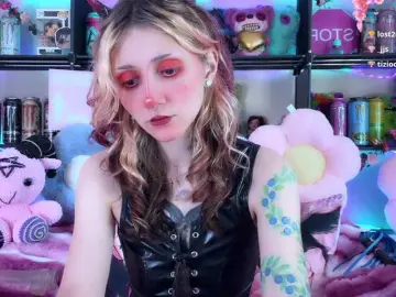 Devil-Baby  live sex cam