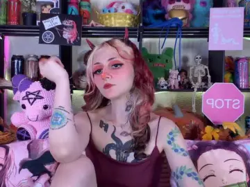 Devil-Baby  live sex cam