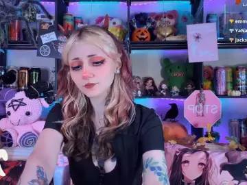 Devil-Baby  live sex cam