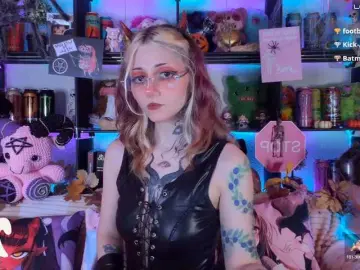 Devil-Baby  live sex cam