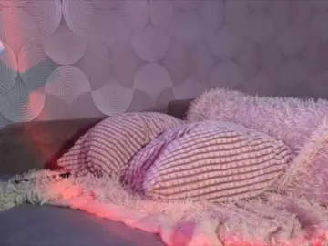 GhostKissa  live sex cam