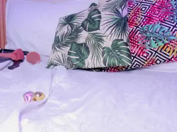 GingerWin  live sex cam