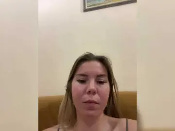 Injecta35  live sex cam