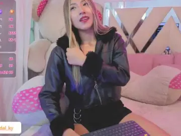 KENNDAL-TAY  live sex cam