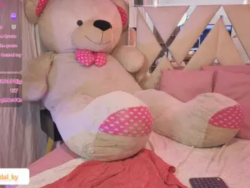 KENNDAL-TAY  live sex cam