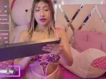 KENNDAL-TAY  live sex cam