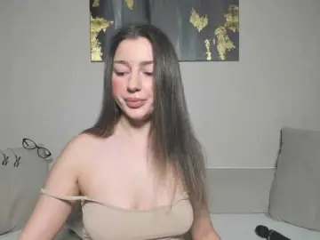 Mia-Callme  live sex cam