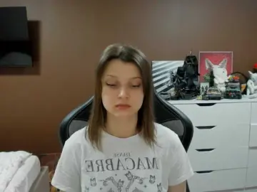 SoniNex  live sex cam