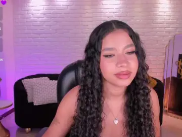 SophieHouston  live sex cam