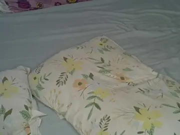 Bootylesious  live sex cam