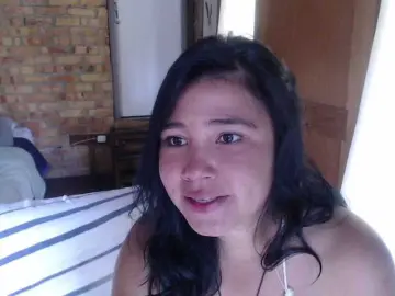 Venus99  live sex cam