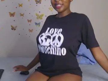 KittyKissess  live sex cam