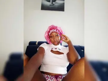 KittyKissess  live sex cam