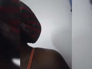 KittyKissess  live sex cam