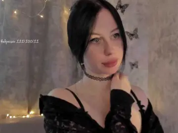 Lenaaddiction  live sex cam